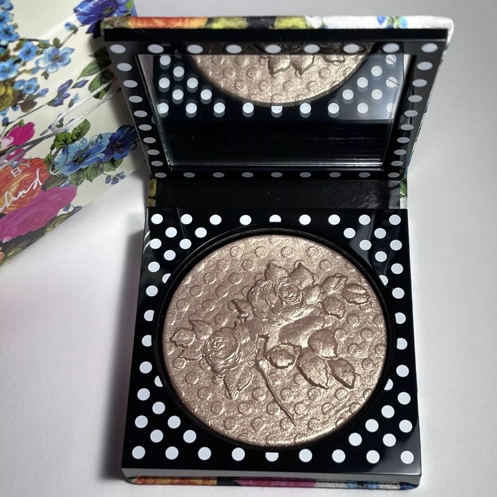 MAC Richard Quinn Extra Dimension Skinfinish Highlighter Day Glow Shimmer LE NEW